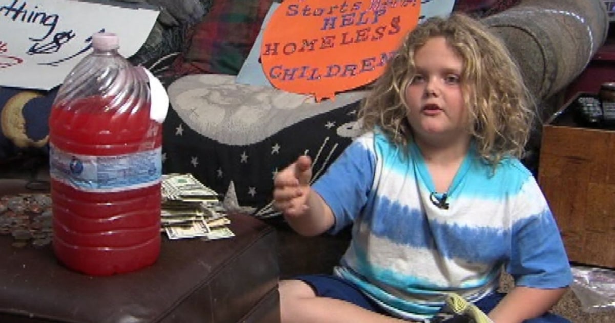 8-year-old opens up Kool Aid stand to help homeless